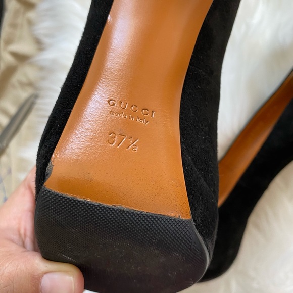 Gucci suede nappa heels size 7 black color - Picture 6 of 7